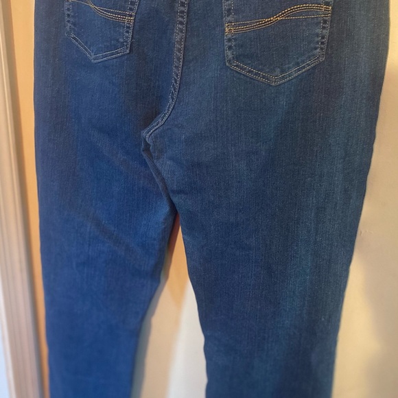 Riders By Lee - Picture 7 of 10